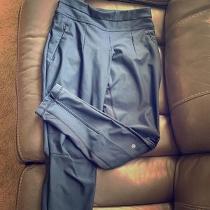 Lululemon workout pants